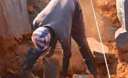 Rondavel extension part 4: Foundation&nbsp;Walls