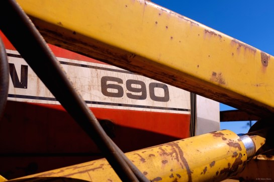 MF 690, 4500kg, 80 HP, 4 WD