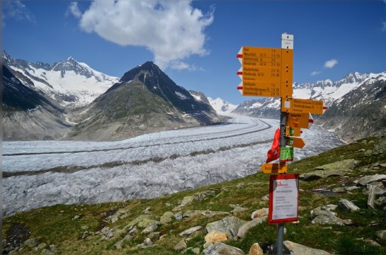 Traversing above the Aletsch Gletscher