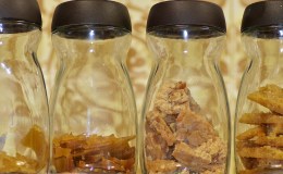 With wild honey at $2 for 500g it had to be done: Experiments in&nbsp;Sugar